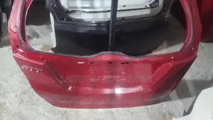 Fit Gp 5 Dicky Door panal