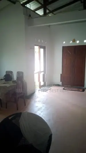 Horana : 3BR (12 perches) House for Sale at Midellamulahena
