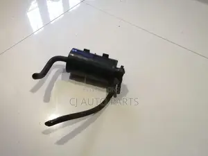 Nissan Sunny FB14 Charcoal Canister
