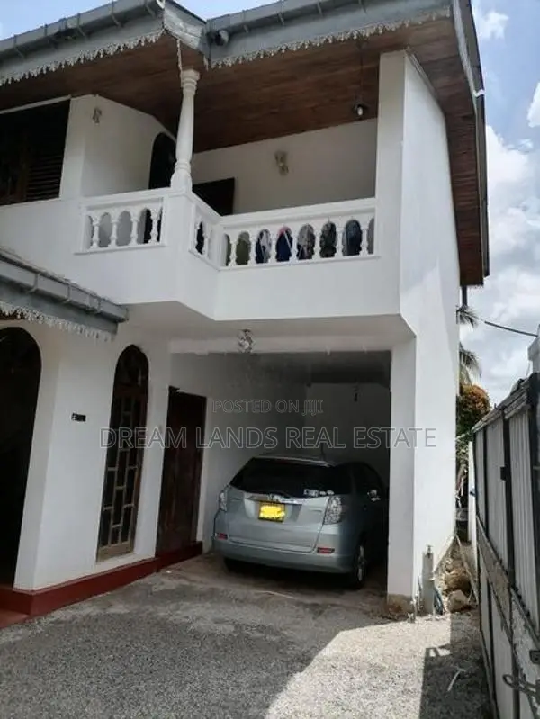 5BED HOUSE FOR SALE IN PANNIPITIYA (SP127)