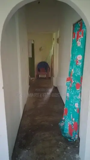 Horana : 3BR (12 perches) House for Sale at Midellamulahena