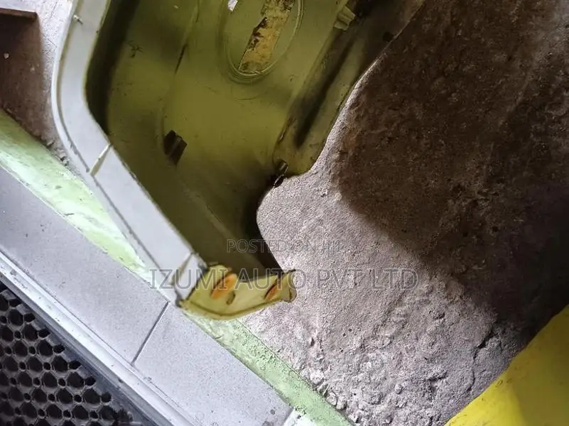 Mitsubishi MINI CAB Front bumper