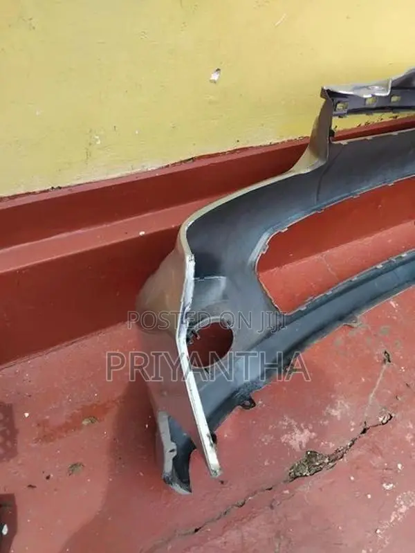 Toyota Avanza front buffer