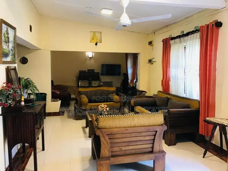 4-Bedroom Two-Story House in Nawala | SH15300