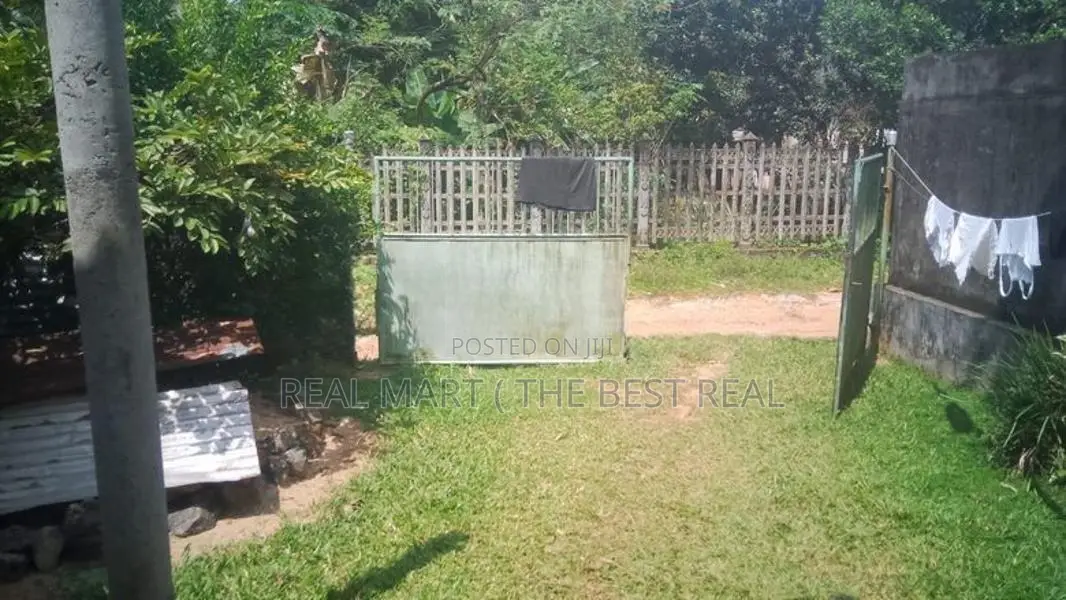 Horana : 3BR (12 perches) House for Sale at Midellamulahena