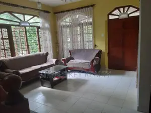 Two Story House for Sale in Gampaha Wathuregama Road Miriswatta