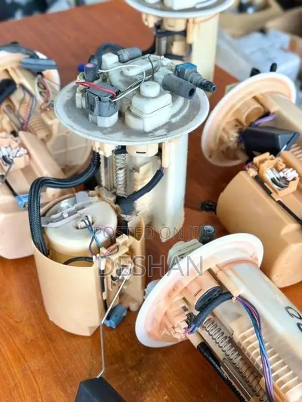 Toyota prius zvw30 fuel pump complete