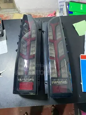 toyota kdh tail light