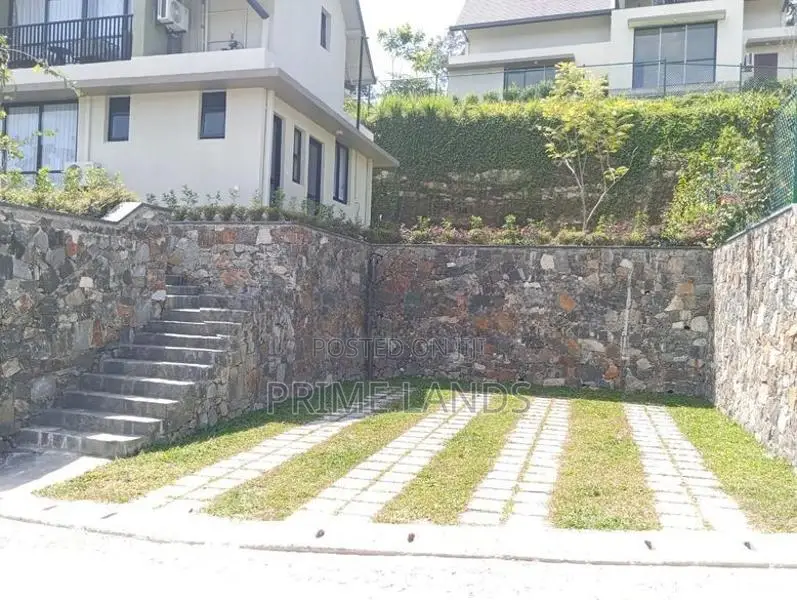 Valuable Villas for Sale Kandy