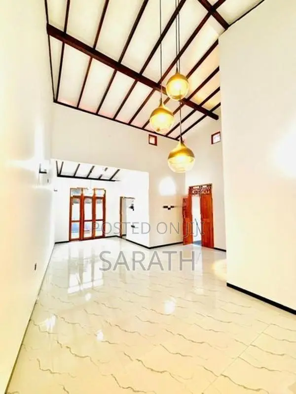 7 P With Super Brand New House Sale Athurugiriya