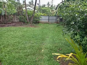 Land with House for Sale in Gampaha Yakkala
