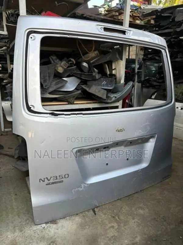 Nissan Caravan E26 NV350 Flat Roof Dicky Door Panel