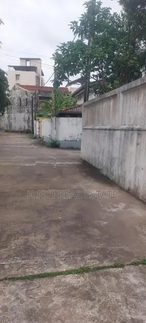 Land for sale in Nawala