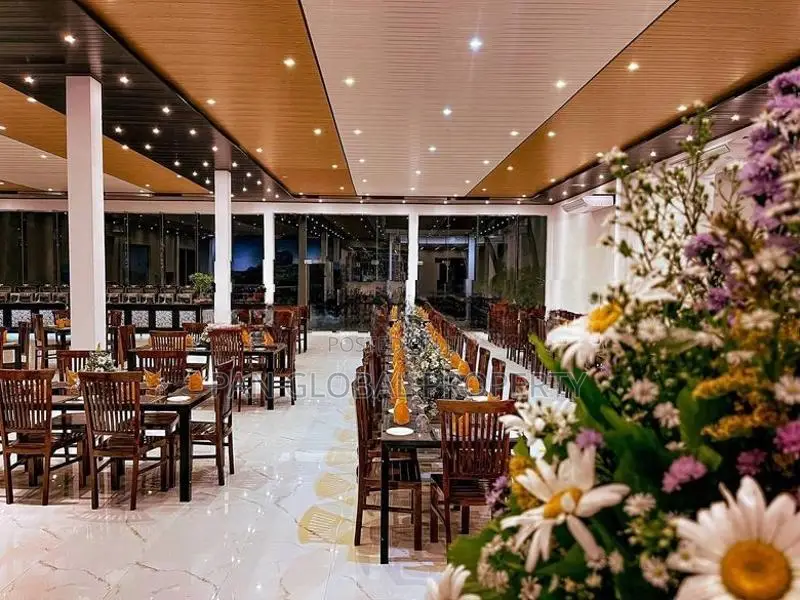 Hotel For Sale in Habarana