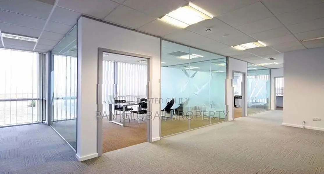 Commercial Building For Sale in Wattala
