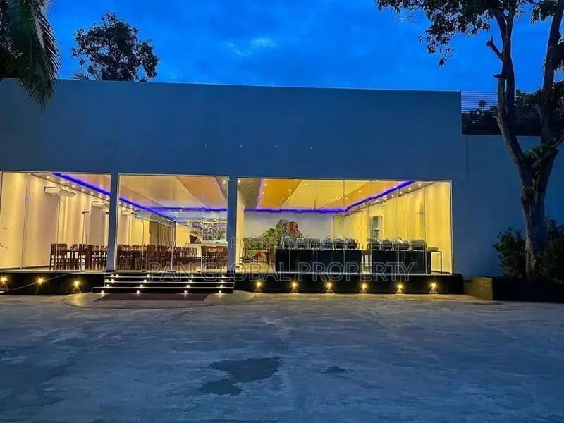 Hotel For Sale in Habarana