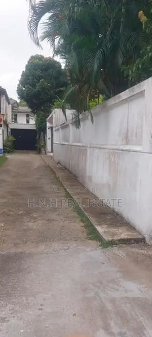 Land for sale in Nawala