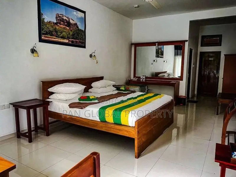 Hotel For Sale in Habarana