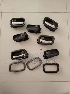 Nissan Sunny Fb15 Inner Door Handles