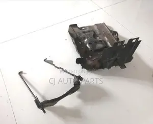 Nissan Sunny FB15 Battery Bracket