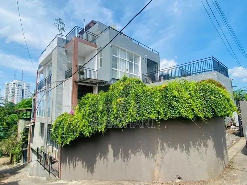 Solar Powered Four Storey House with Annex Close to Rajagiriya Town