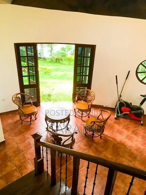 Luxury House For Sale Talawatugoda