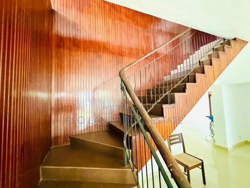 (p635) Two Storey House for Sale in Boralesgamuwa