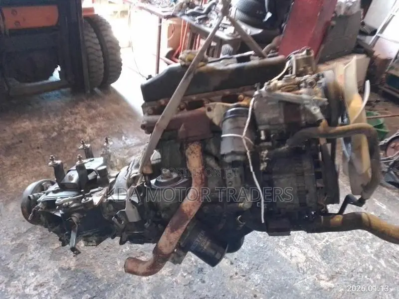 Isuzu 4JG2 Engine