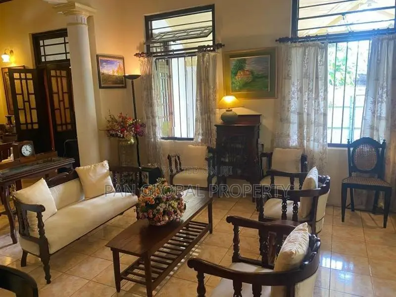 Villa for Sale in Rajagiriya