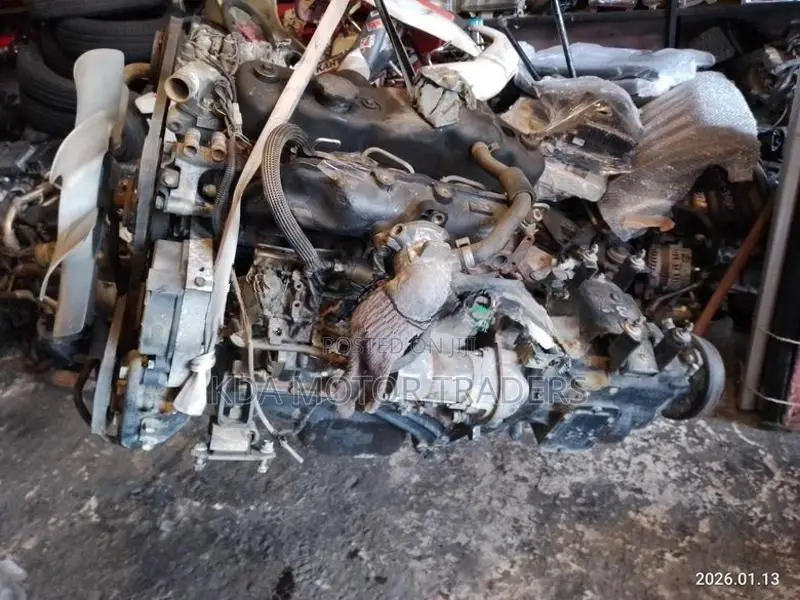 Isuzu 4JG2 Engine