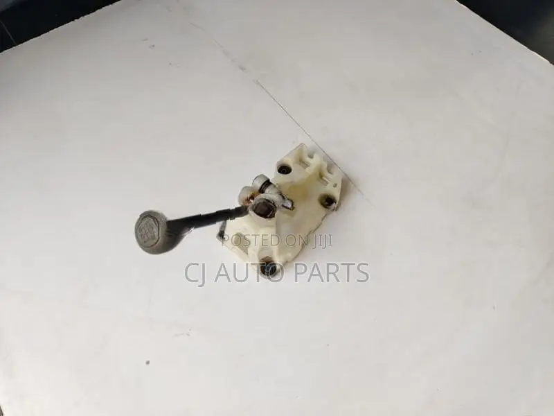 Toyota Vitz SCP10 Manual Gear Lever