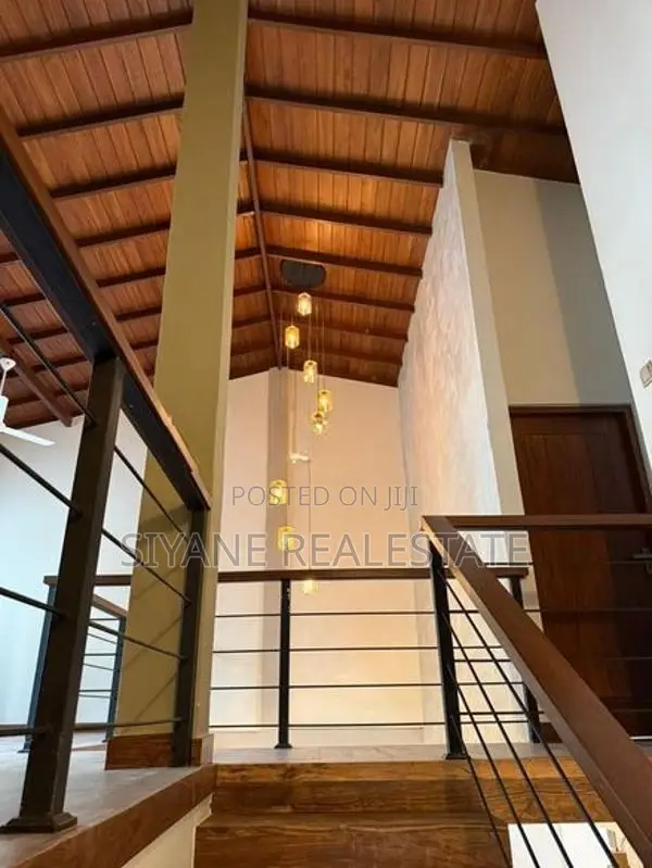 Modern House for Sale in Thalawathugoda