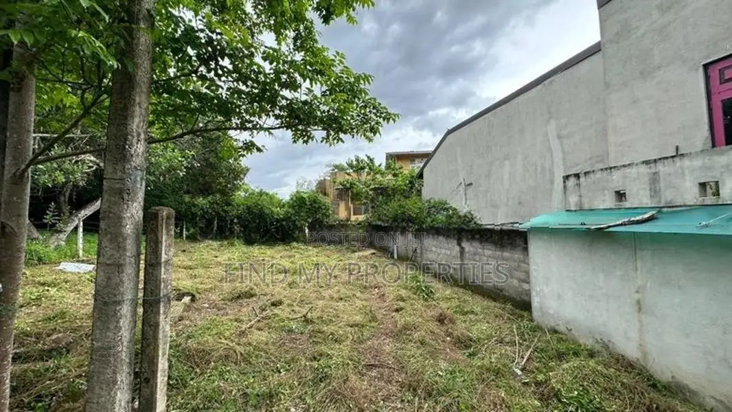 Land for Sale in Halbarawa Gardens Thalahena