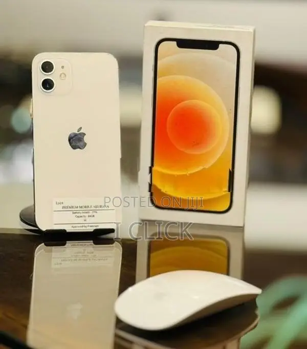 Apple iPhone 12 128GB (Used)