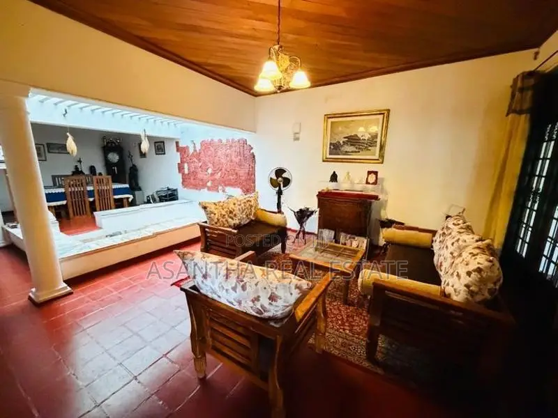 (AF585) 19.5 p land with Single story house Sale At Thalawathugoda