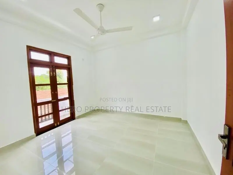 Quality Modern Valuable Luxury House for Sale in Boralesgamuwa