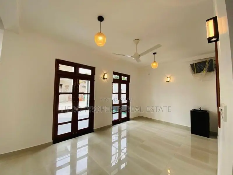 Quality Modern Valuable Luxury House for Sale in Boralesgamuwa