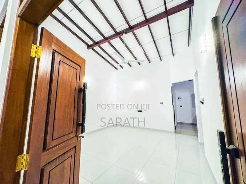 Architecture Designed Brand New House Sale Athurugiriya