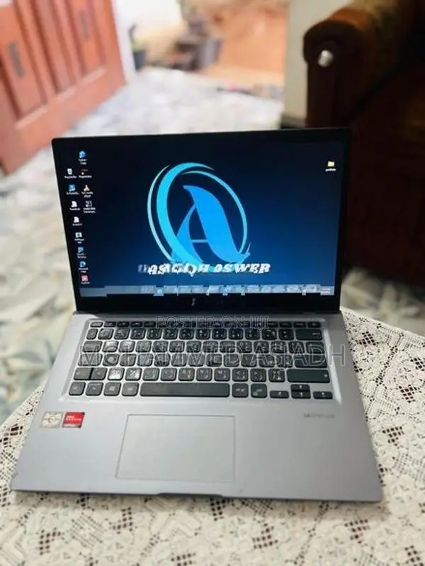 Asus VivoBook Laptop