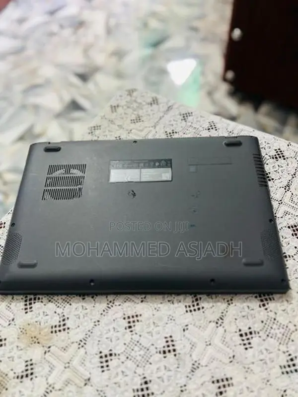 Asus VivoBook Laptop