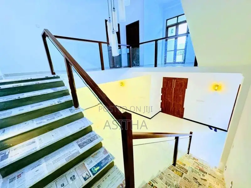 Brand New Modern House Piliyandala