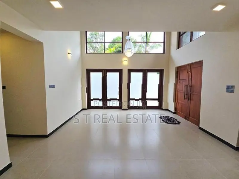 Architecture Designed Luxury 2 Story House For Sale Battaramulla
