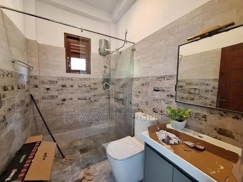 3st brand new luxury house for sale in athurugiriya