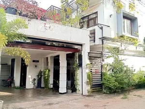 Spacious Luxury House for Sale in Kottawa