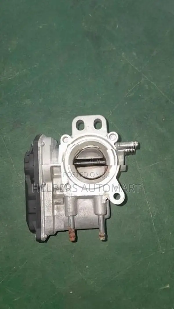 Toyota Belta SCP 92 throttle body