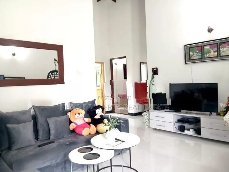 Spacious Luxury House for Sale in Kottawa