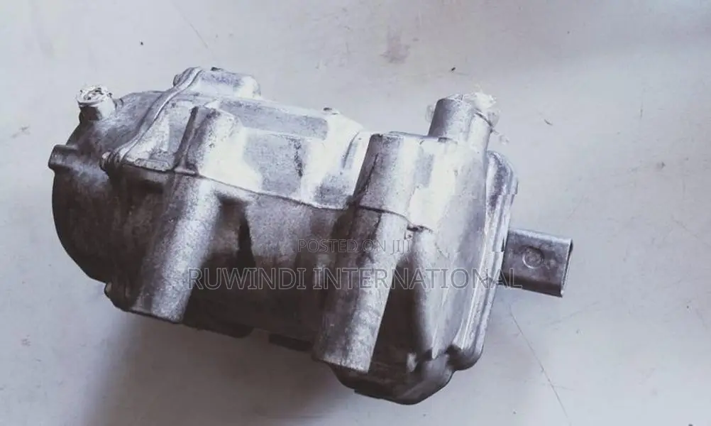 Toyota Aqua NHP10 Ac Compressor