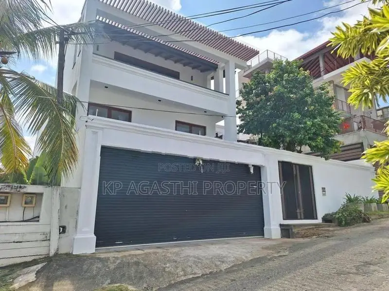 Super House for Sale in Pitakotte