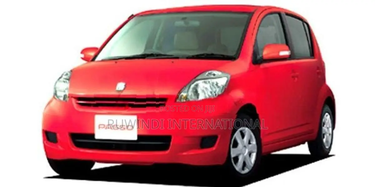 Toyota Passo KGC10 Windscreen