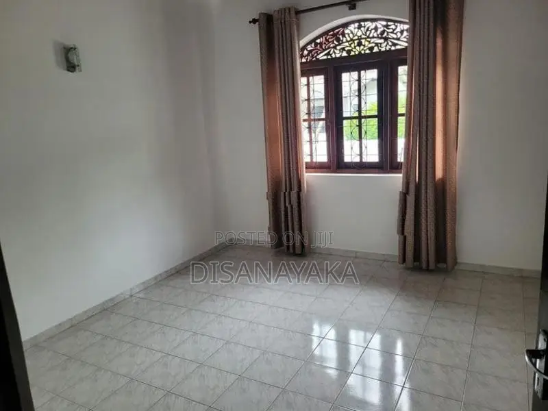 four bedroom house for sale in kottawa Ds42